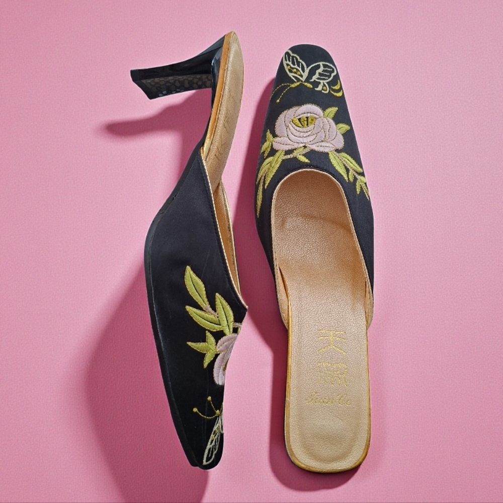 Embroidered Black Floral Mules